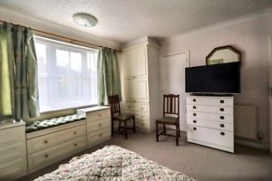 RECTORY ROAD- click for photo gallery
